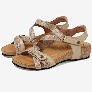 Taos Trulie Asymmetric Woven Sandals In Stone